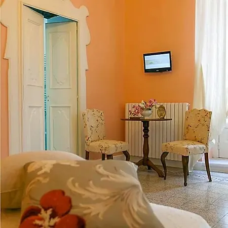 Casa Riccardi فندق 4*